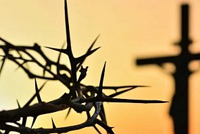 Wielki Piątek W Kościele katolickim dzień żałoby, ciszy upamiętniający mękę