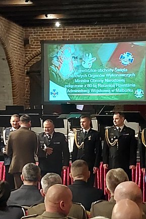 80-lecie Administracji Wojskowej i Święto Terenowych Organów Wykonawczych MON w murach zamku-3064