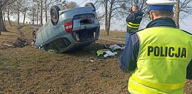 Sztum. Dachowanie w Sztumskiej Wsi. Policja apeluje o ostrożność na drogach