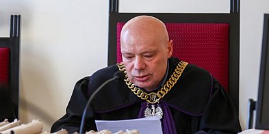 Gdańsk/ 10 lat więzienia dla lekarza onkologa za molest-12801