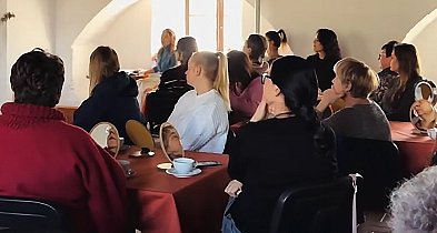 Historia i kobiece kolory. Wielki sukces warsztatów na zamku w Sztumie