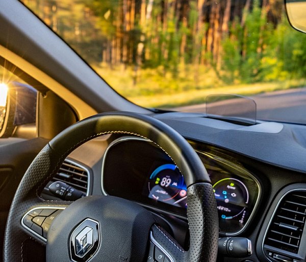 Masz to auto w garażu? Producent natychmiast wzywa na kontrolę!-12750