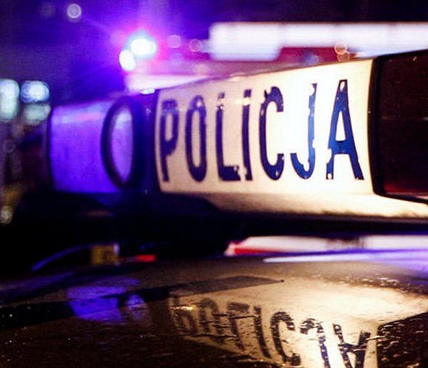 POLICJANCI PREWENCJI ZATRZYMALI 25-LATKA, KTÓRY POSIADAŁ NARKOTYKI-13193