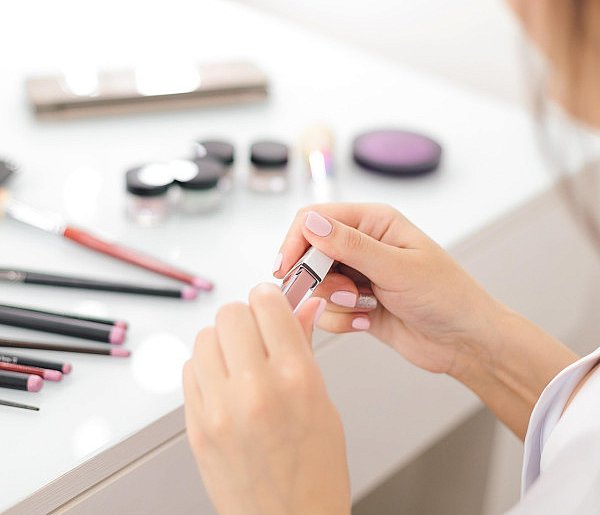 Nie używaj tych kosmetyków. GIS ostrzega przed produktami-13370