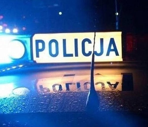 SZTUMSKI PATROL PREWENCJI UJAWNIŁ I ZATRZYMAŁ 18-LATKA, KTÓRY POSIADAŁ PRZY SOBIE