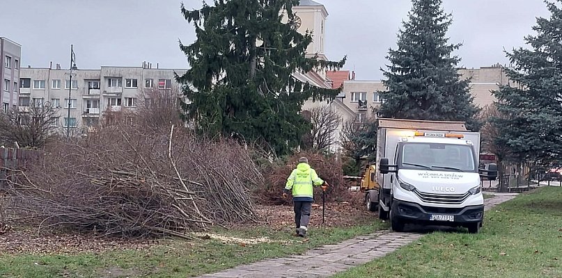 Sztum. Rusza kolejna inwestycja na Placu Wolności - Tym razem z myślą o klimacie - 13509