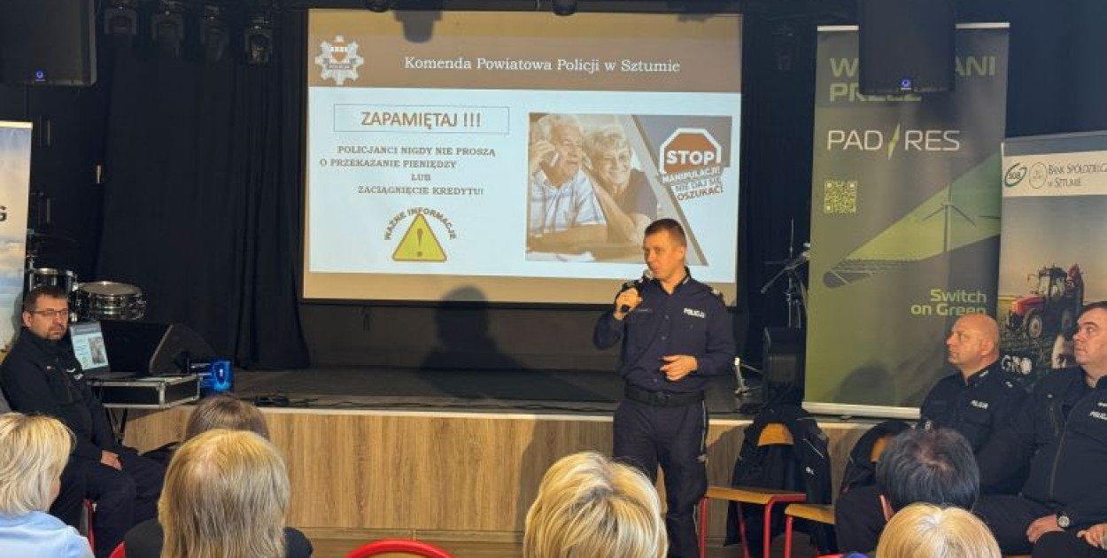 POLICJANCI ROZMAWIALI Z SENIORAMI O ICH BEZPIECZEŃSTWIE